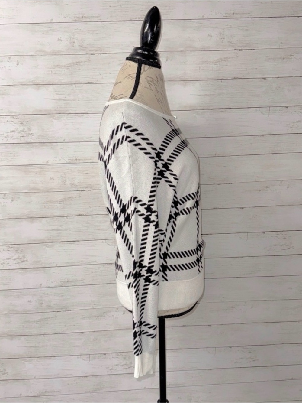 Express Dolman Sleeve Sweater - Picture 3 of 6